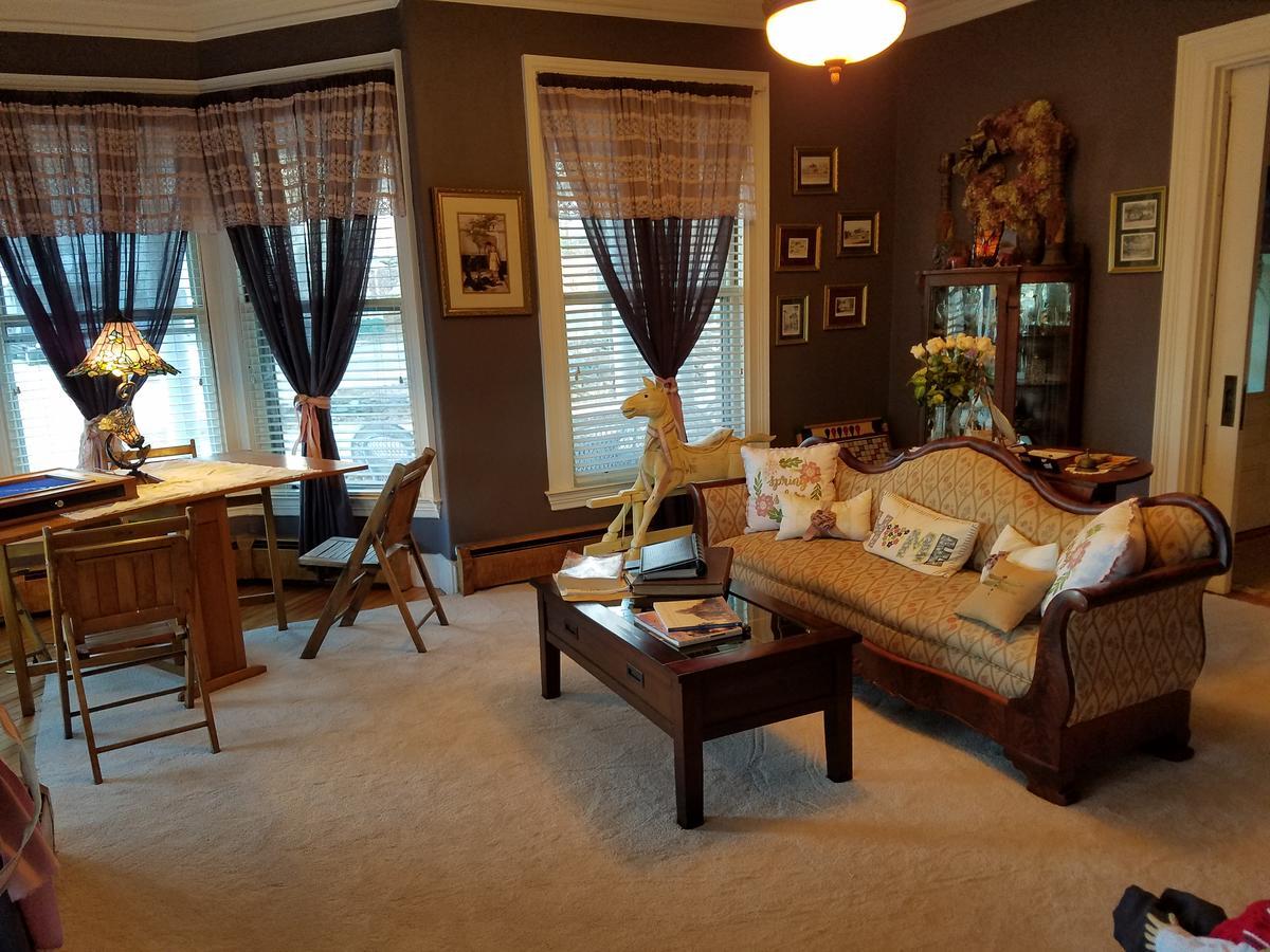Bed and Breakfast The Perkins House Cornish Экстерьер фото